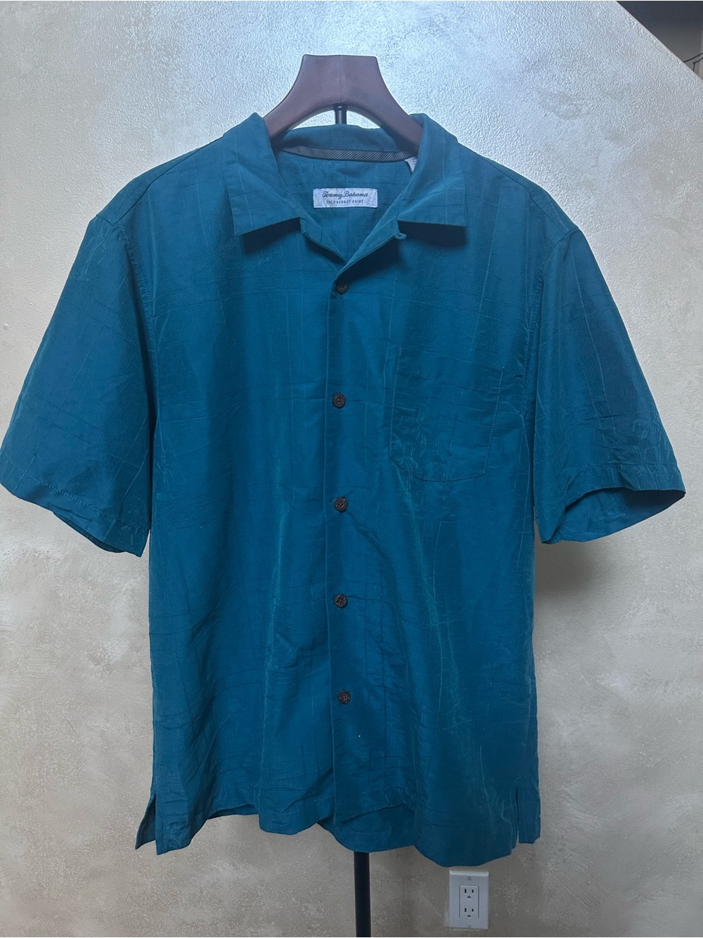 Tommy Bahama Men’s Coconut Point Islandzone Camp shirt sz large